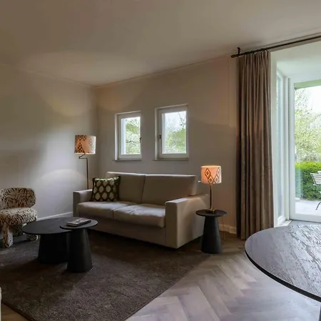 Corneli Residences - Chateau St Gerlach מלון Valkenburg aan de Geul