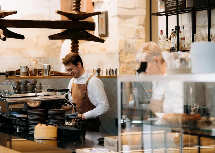 Corneli Residences - Chateau St Gerlach Apartment *